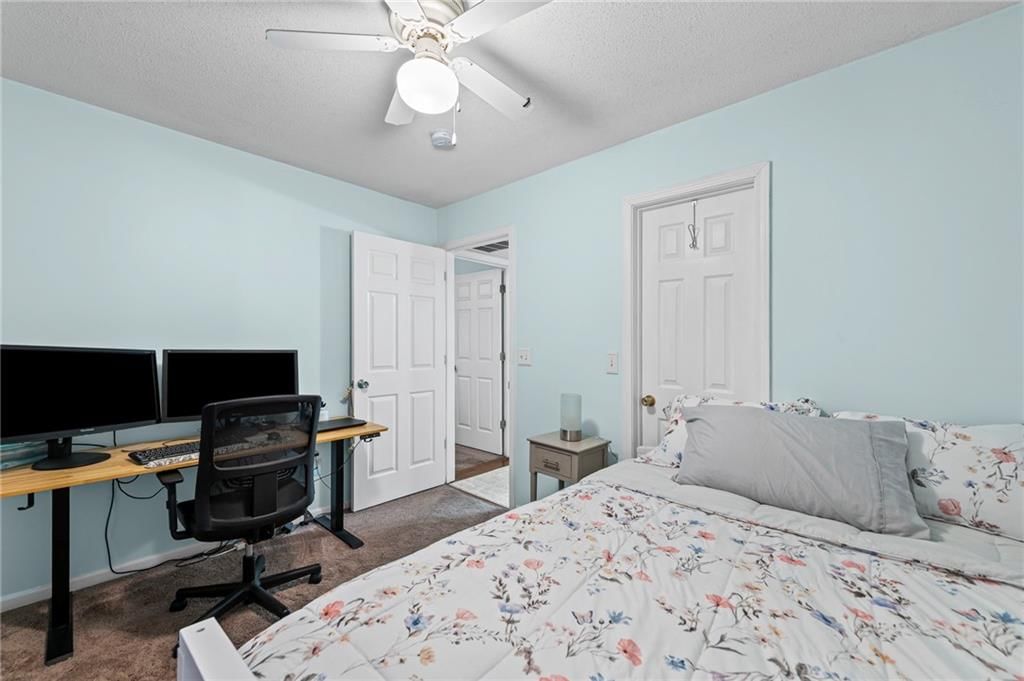 6826 N Olive Street — photo 12