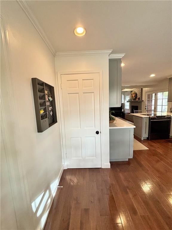 611 W Quincy Street — photo 17