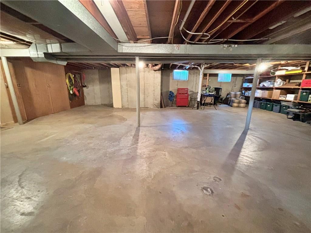 611 W Quincy Street — photo 65