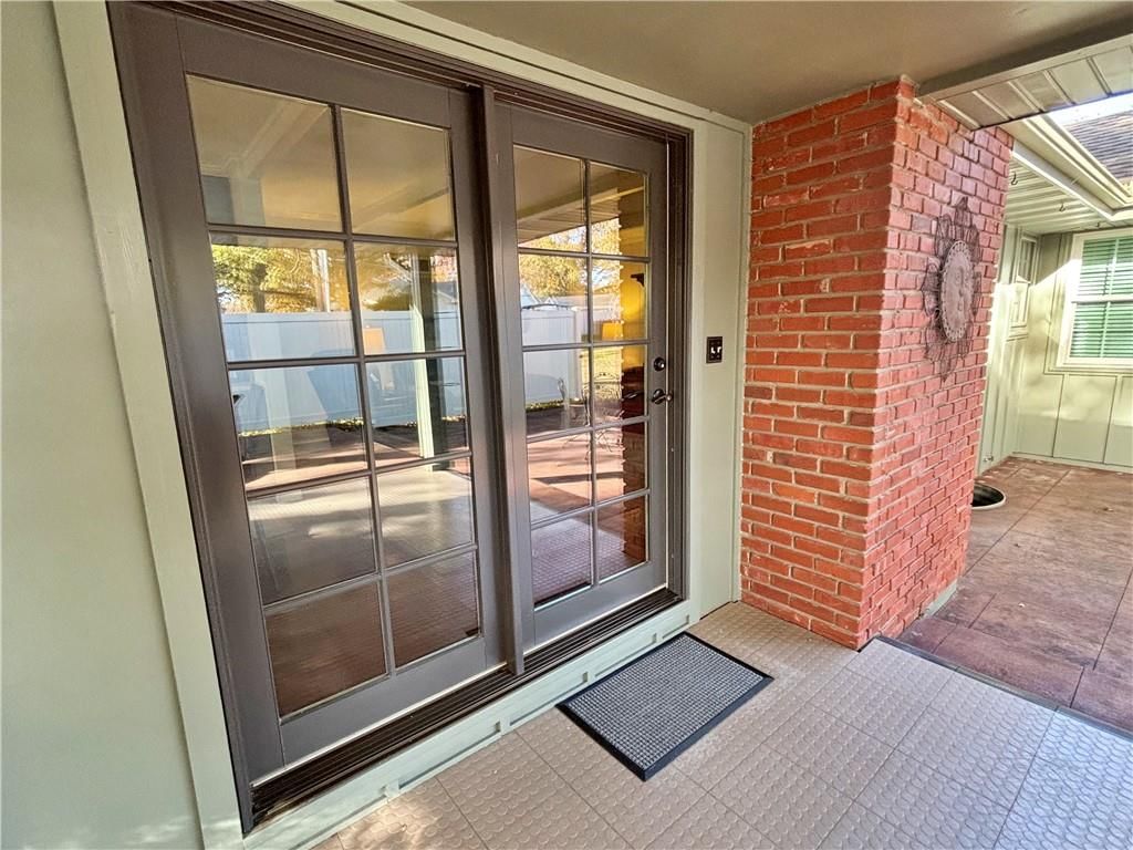 611 W Quincy Street — photo 76