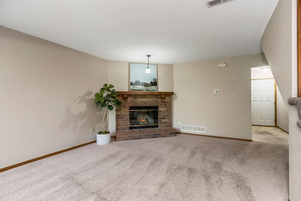 226 SW Pinetree Lane — photo 5