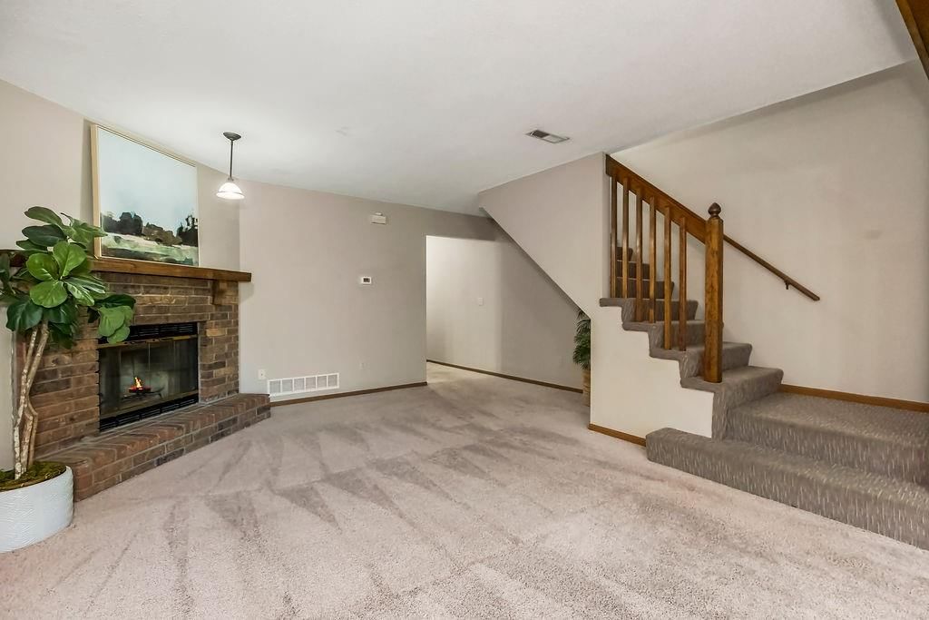 226 SW Pinetree Lane — photo 7