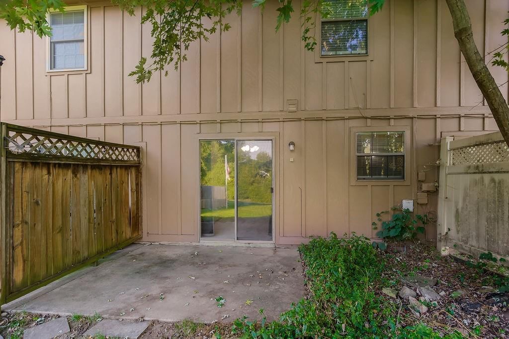 226 SW Pinetree Lane — photo 15