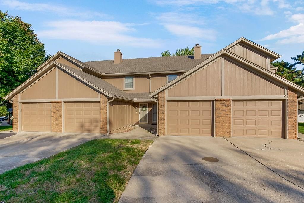226 SW Pinetree Lane — photo 31