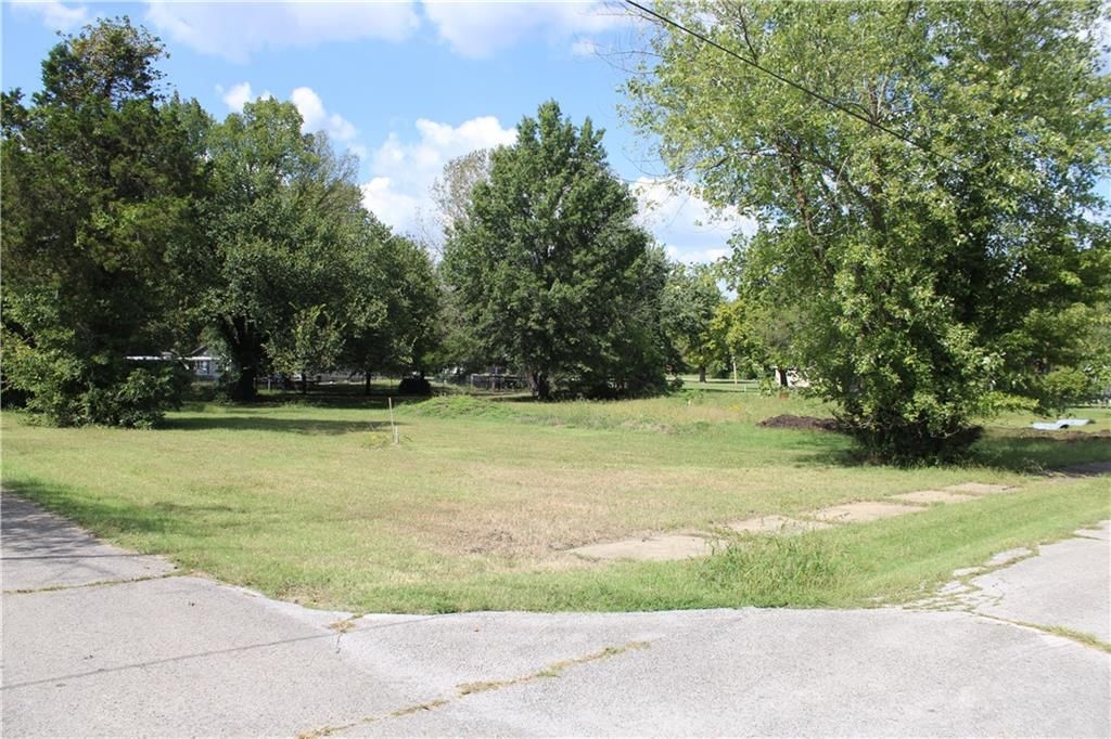 113 S Oak Street, Mulberry, KS