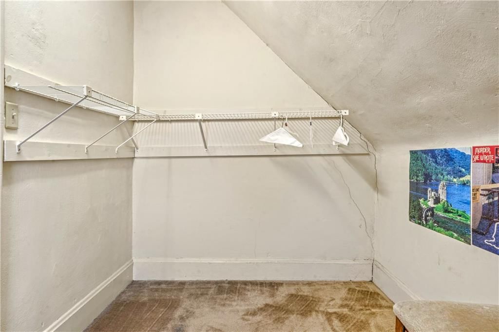 25 N Thorpe Street — photo 11