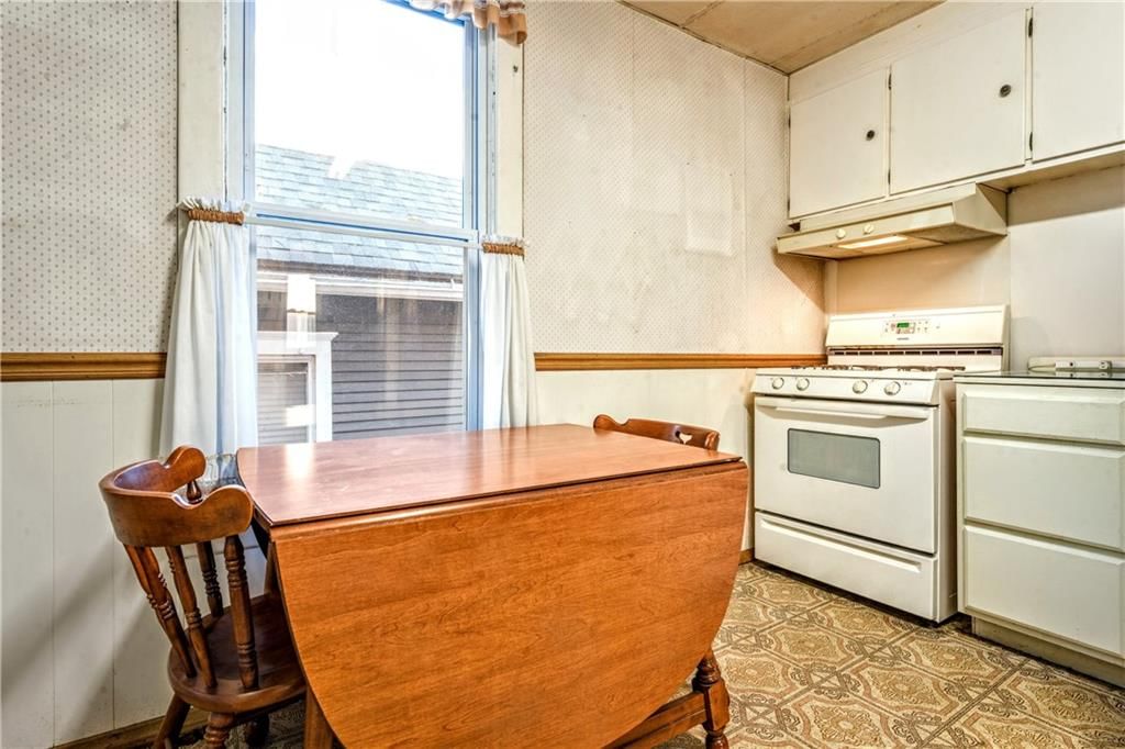 25 N Thorpe Street — photo 15