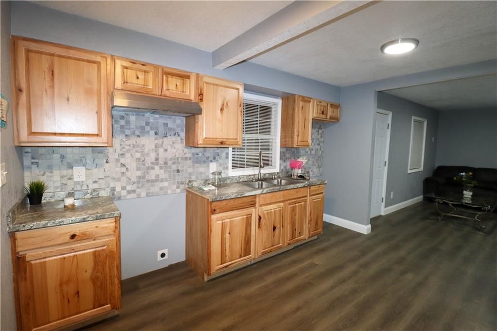 3400 Cypress Street — photo 10