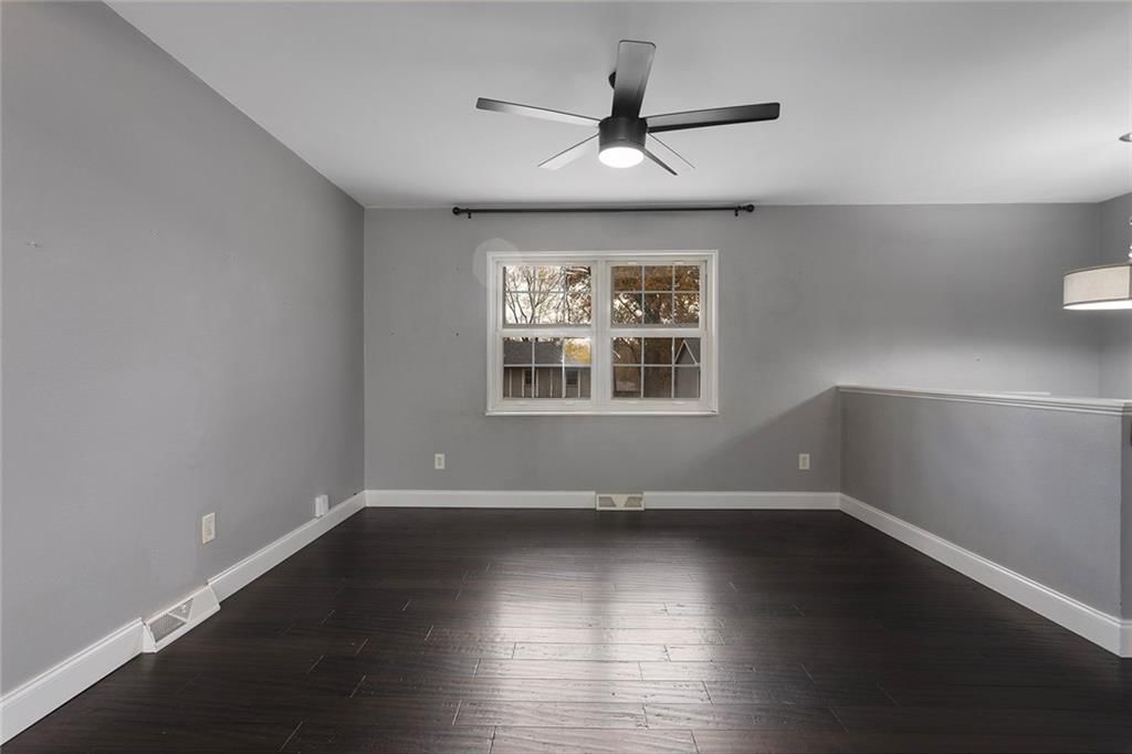 109 SE CASTLEROCK Drive — photo 6
