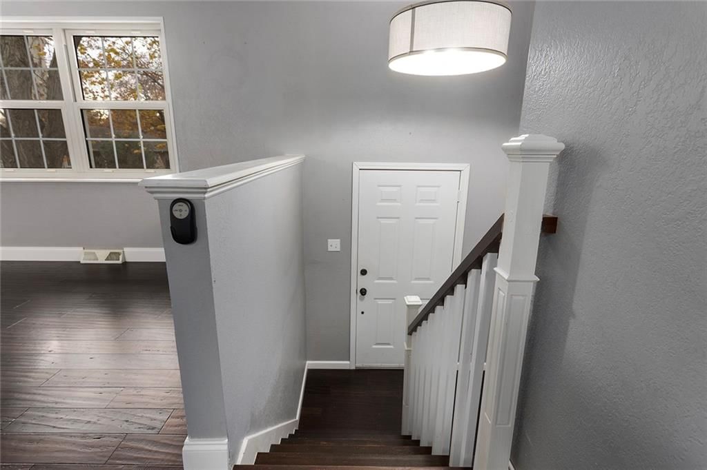 109 SE CASTLEROCK Drive — photo 11