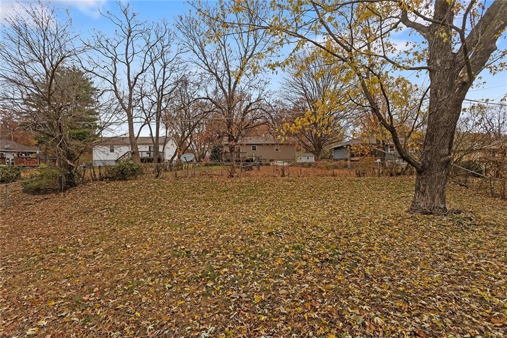 109 SE CASTLEROCK Drive — photo 31