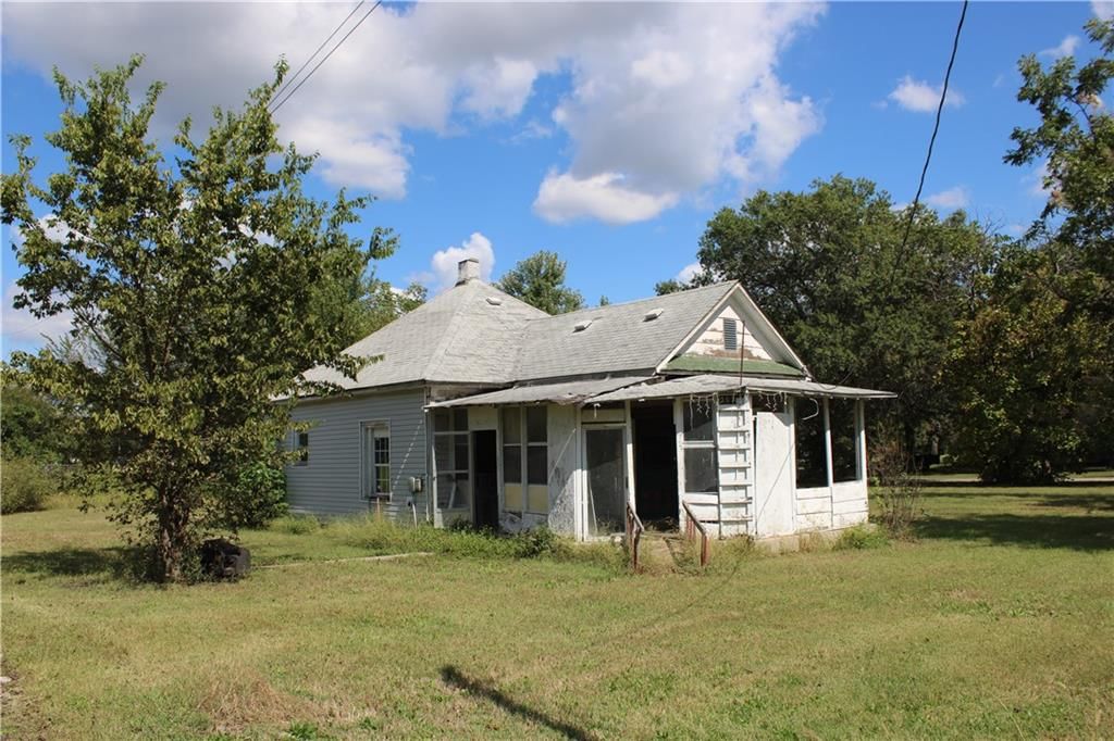 202 E 9th Street, Mulberry, KS