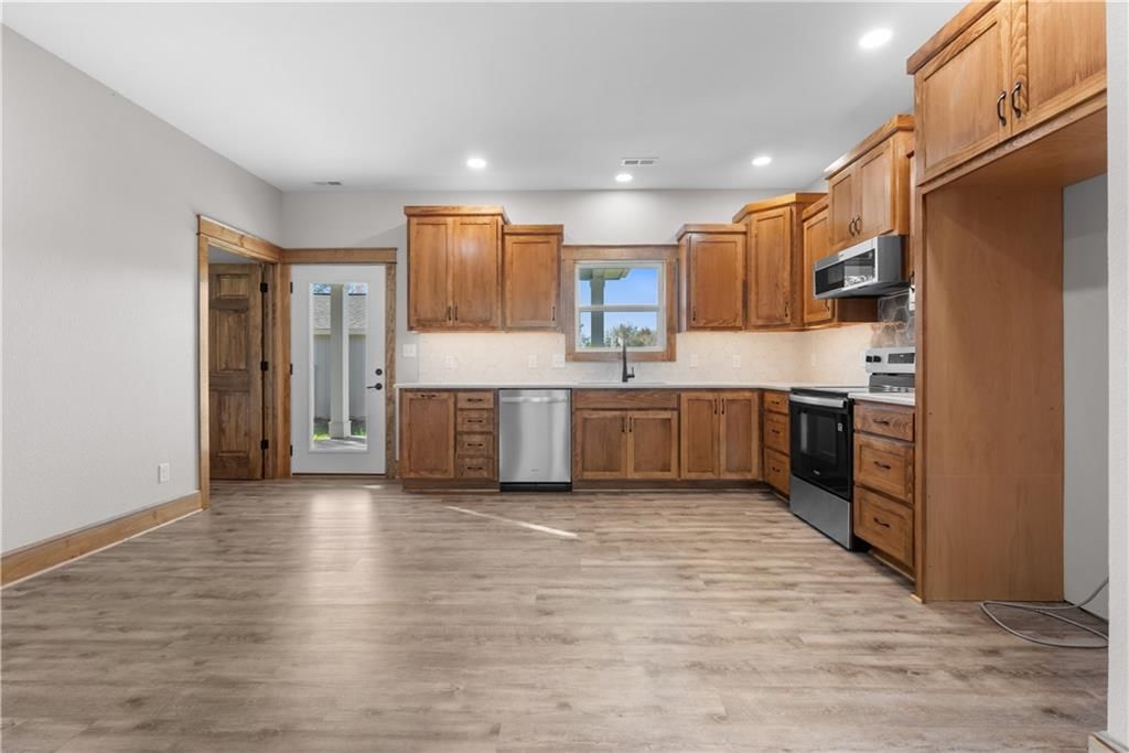 304 N Mulberry Street — photo 10