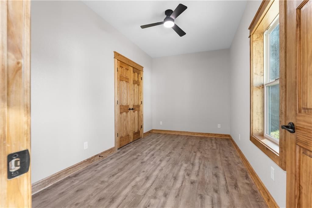 304 N Mulberry Street — photo 15