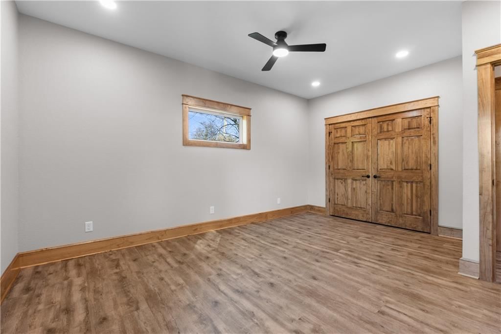 304 N Mulberry Street — photo 18