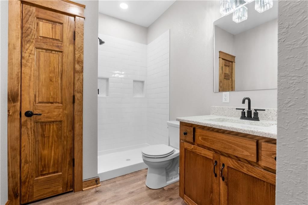 304 N Mulberry Street — photo 22