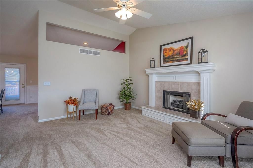 15436 W 155th Terrace — photo 6
