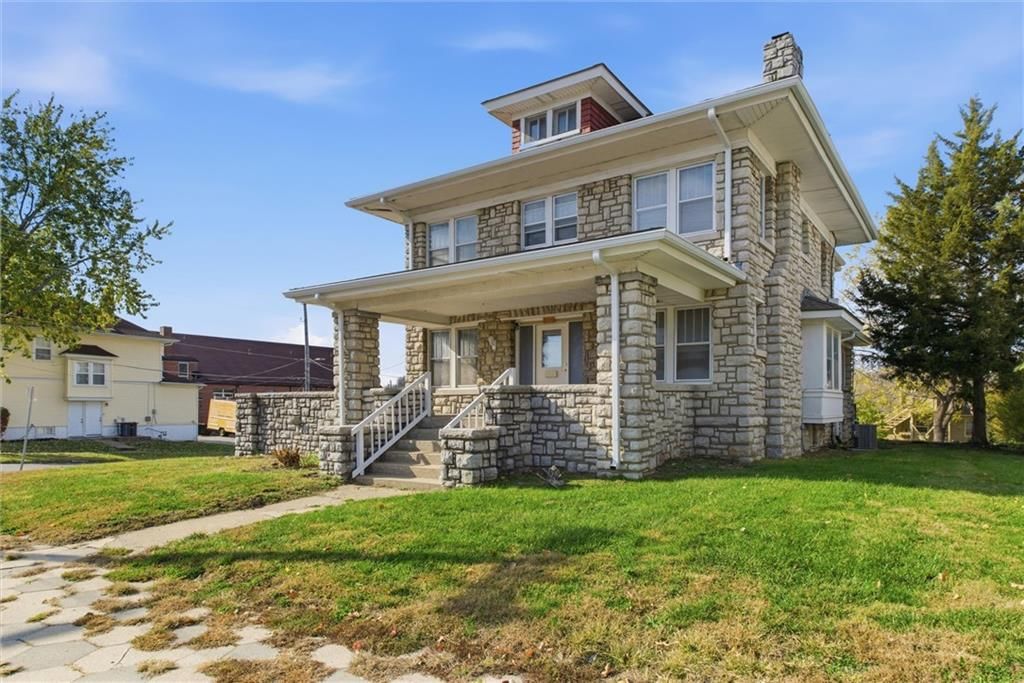 502 N Liberty Street — photo 2