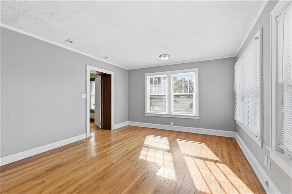 502 N Liberty Street — photo 21
