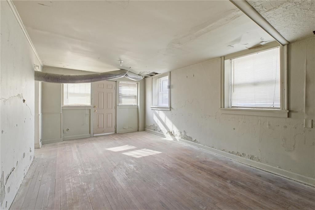 502 N Liberty Street — photo 35