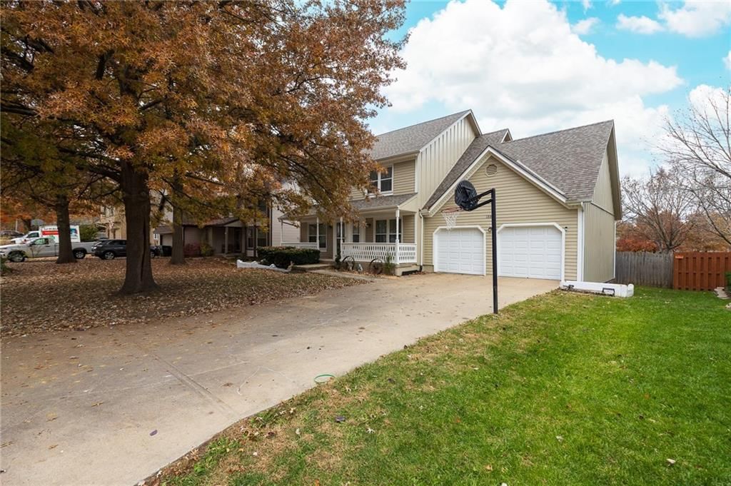 15646 W 149th Terrace — photo 4