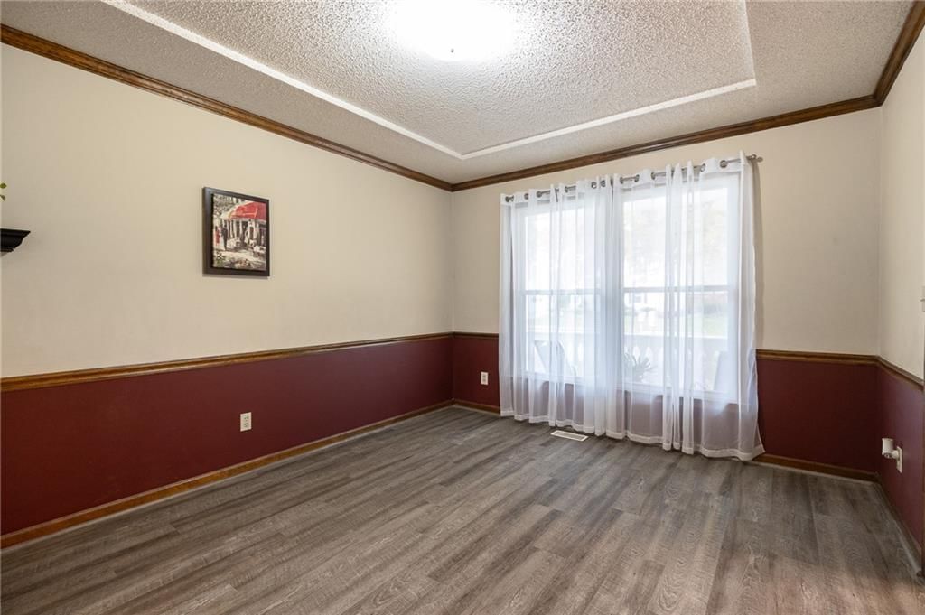 15646 W 149th Terrace — photo 7