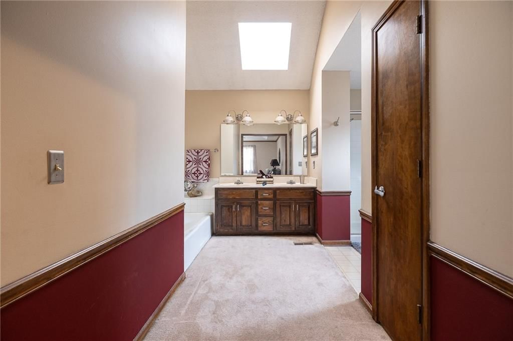 15646 W 149th Terrace — photo 22