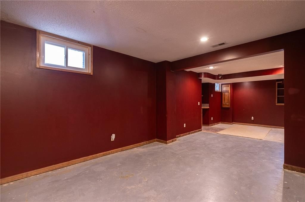15646 W 149th Terrace — photo 30