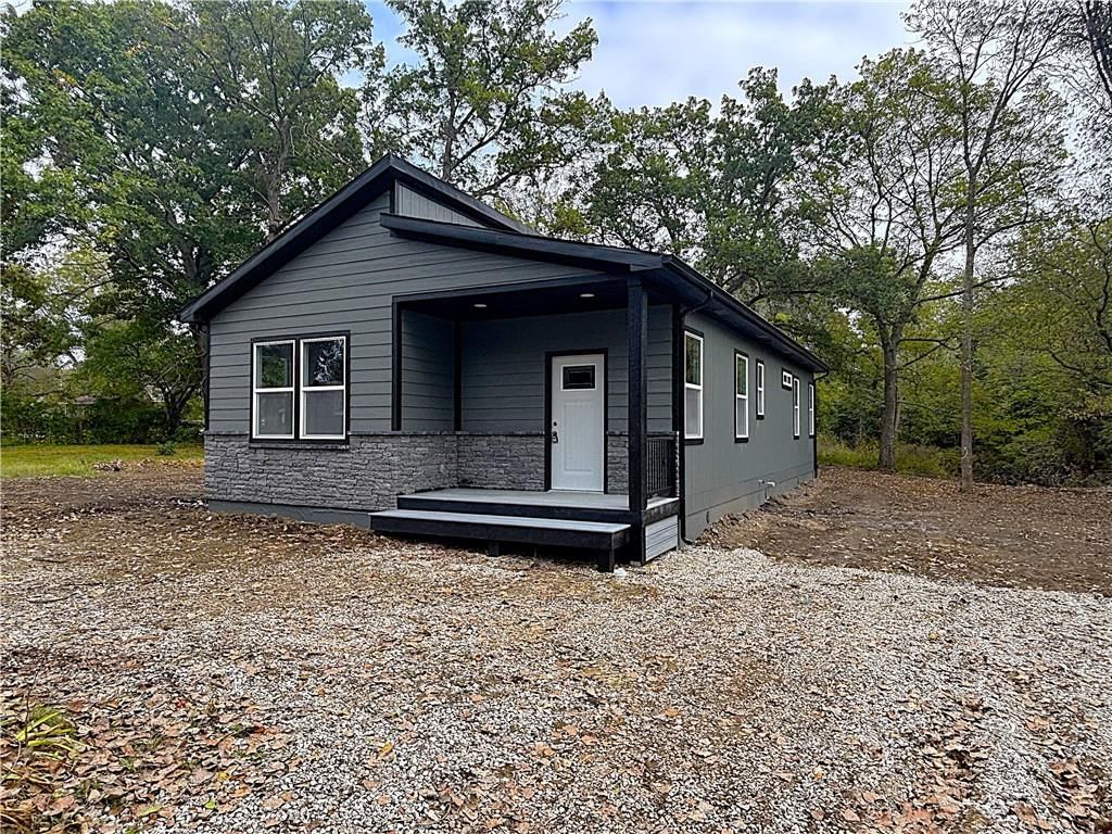 100 A Street, Creighton, MO