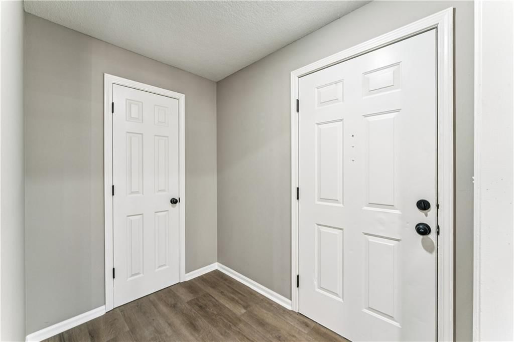 4005 S Crysler Avenue — photo 9