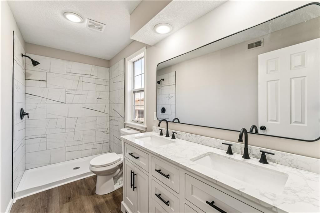 4005 S Crysler Avenue — photo 26
