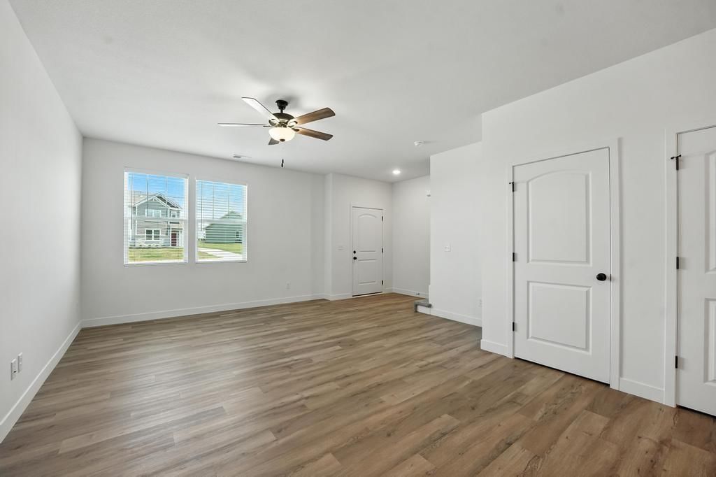 27305 Acacia Drive — photo 2