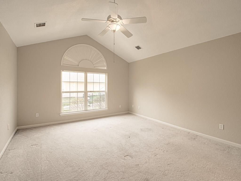 6115 NE Kensington Drive — photo 19