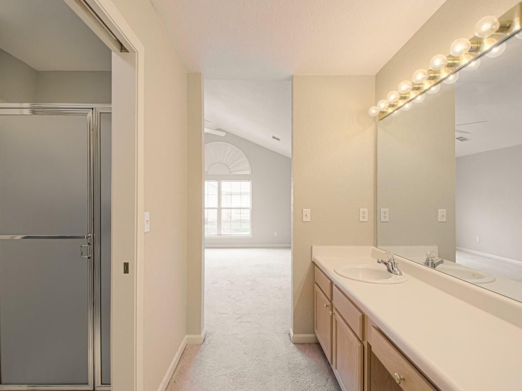 6115 NE Kensington Drive — photo 21
