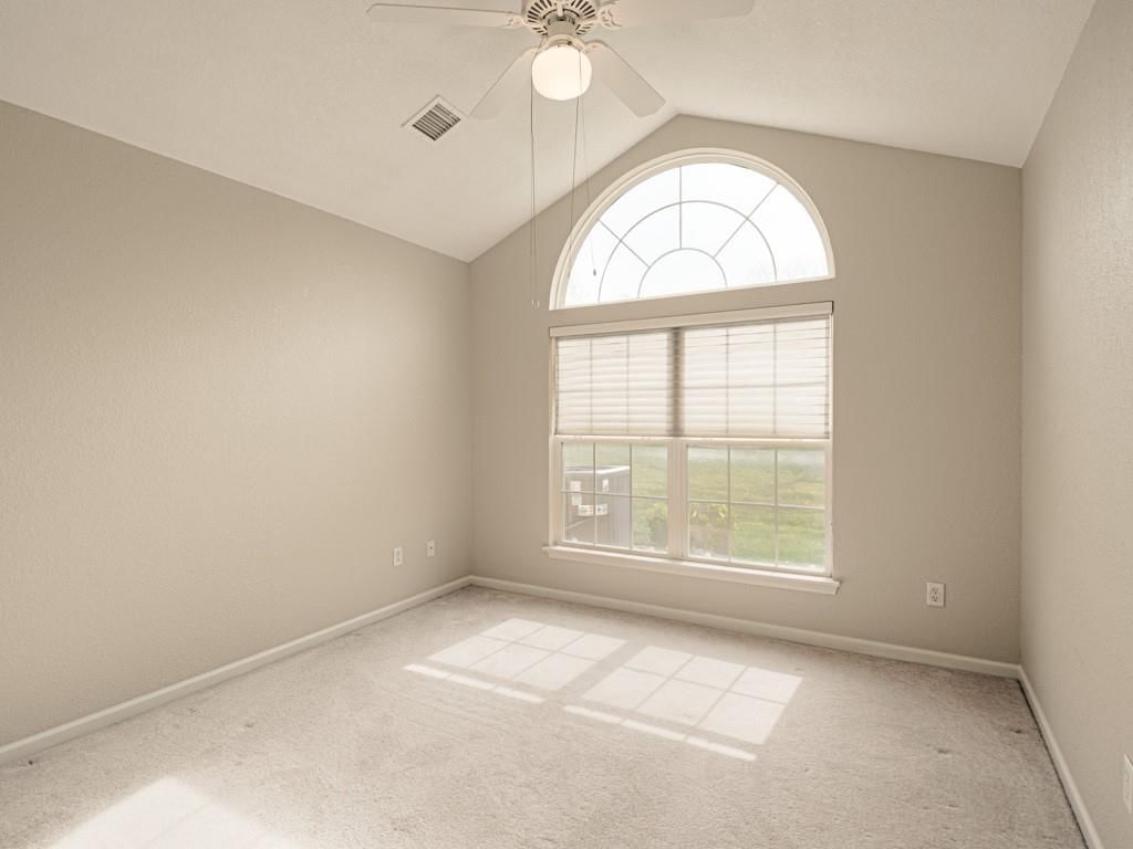 6115 NE Kensington Drive — photo 24