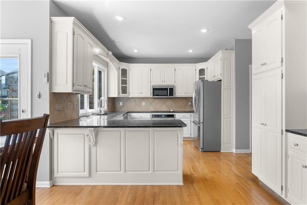 5937 NE HIDDEN VALLEY Drive — photo 15