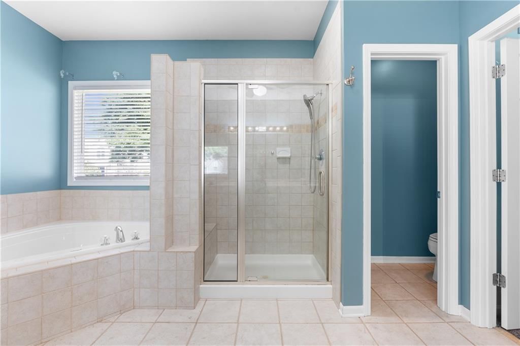 5937 NE HIDDEN VALLEY Drive — photo 25