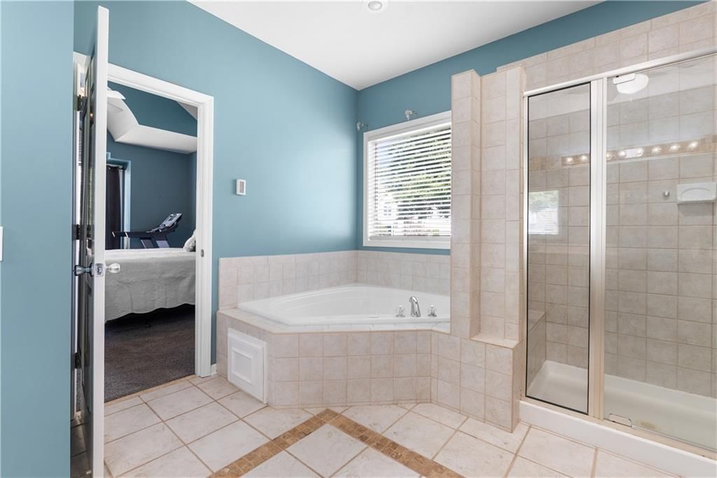 5937 NE HIDDEN VALLEY Drive — photo 26