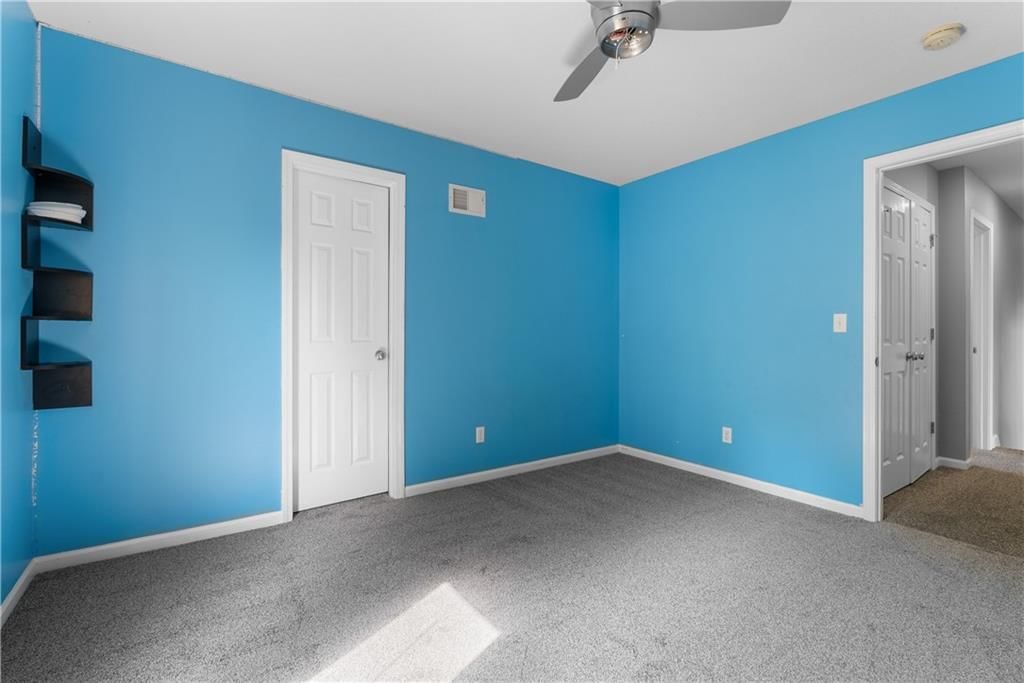 5937 NE HIDDEN VALLEY Drive — photo 32