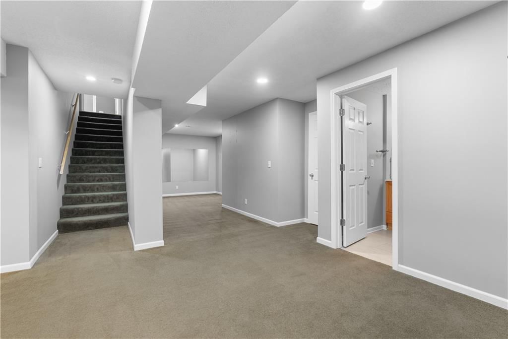 5937 NE HIDDEN VALLEY Drive — photo 38