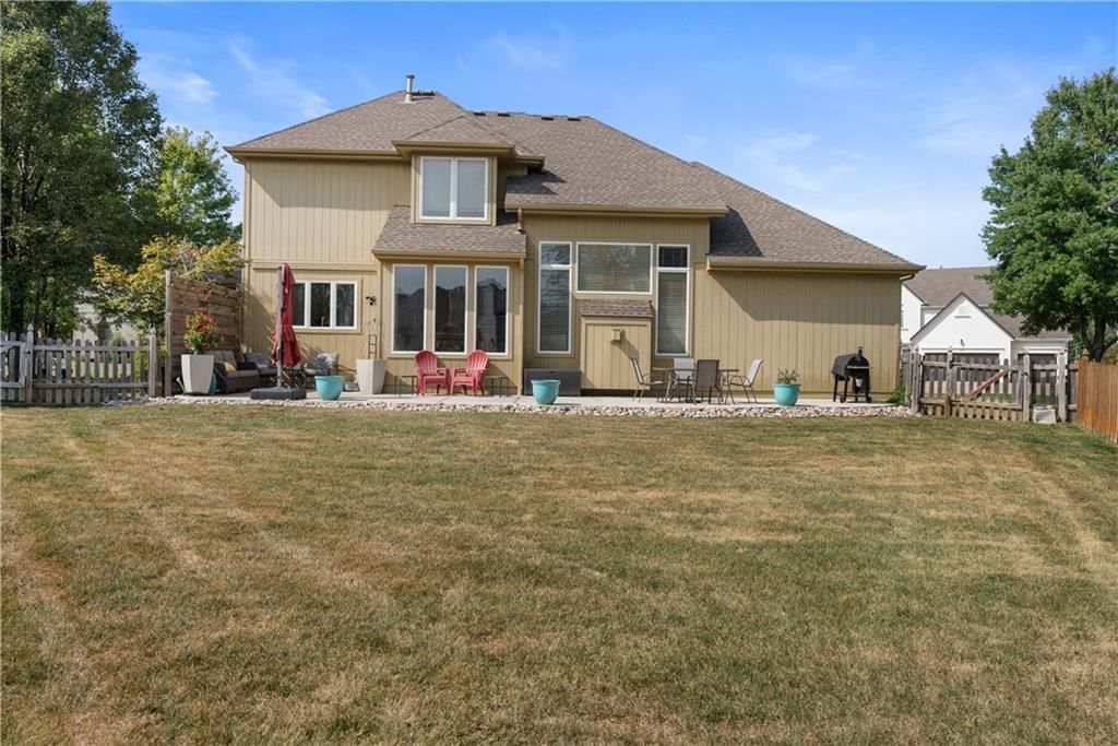 5937 NE HIDDEN VALLEY Drive — photo 48