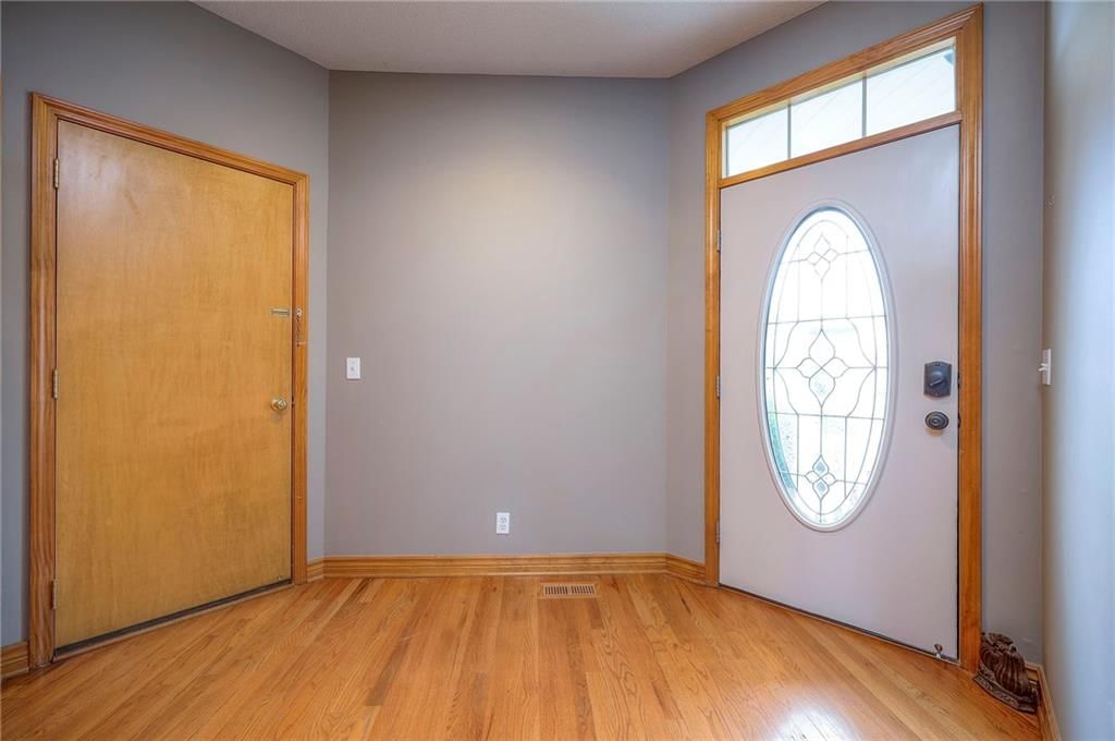1303 N 158th Court — photo 4