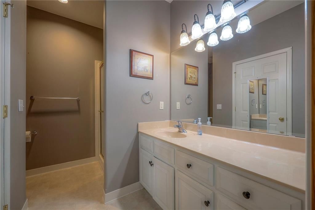 1303 N 158th Court — photo 20