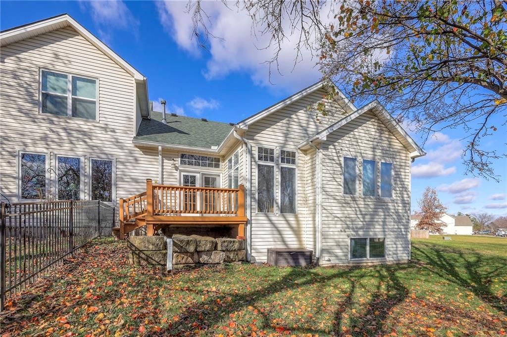 1303 N 158th Court — photo 30
