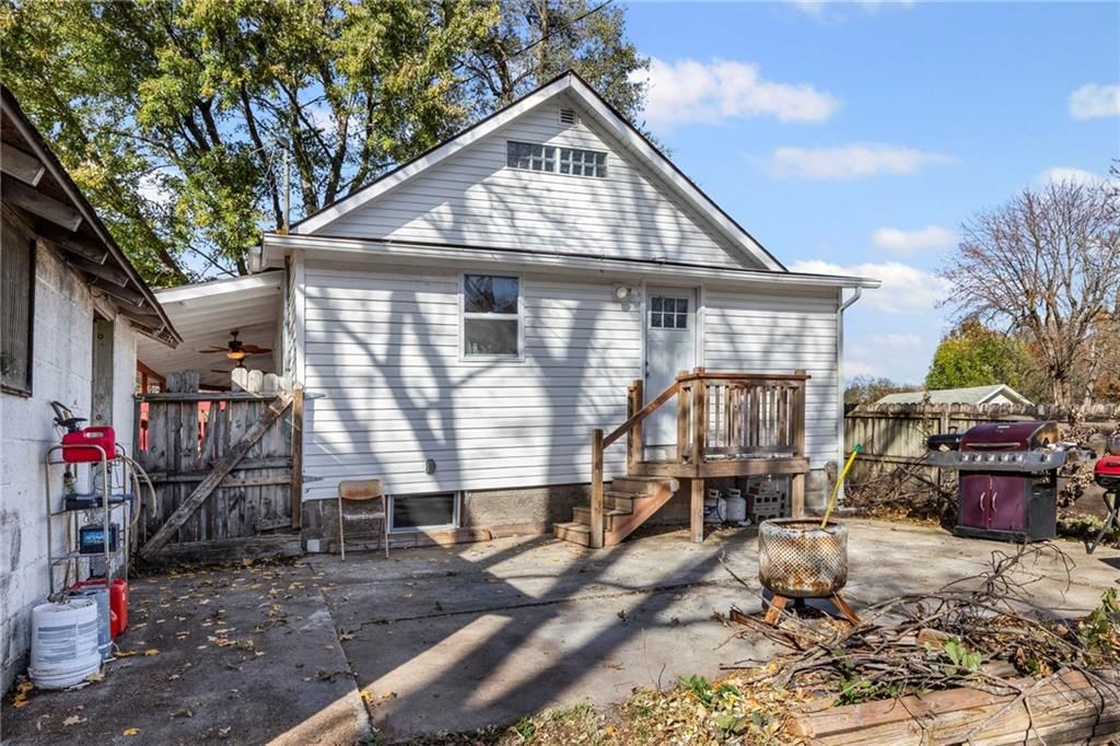 1017 Pacific Avenue — photo 27