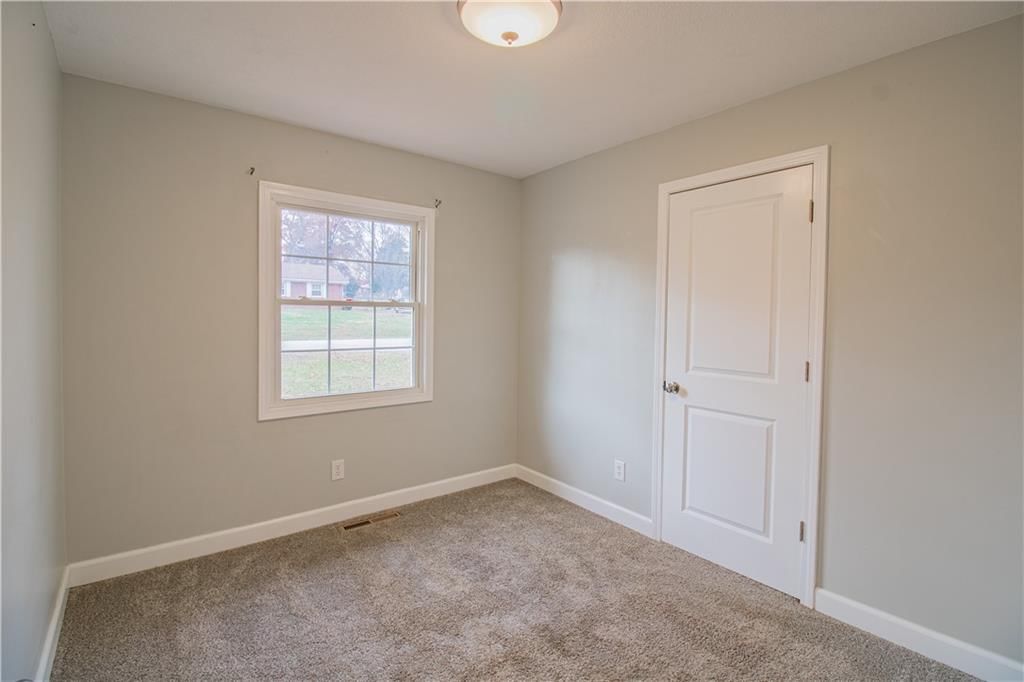 108 Elm Street — photo 10