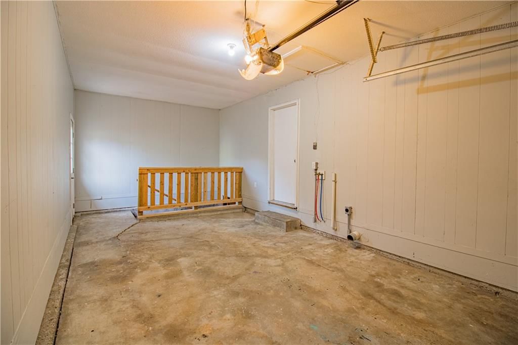 108 Elm Street — photo 17