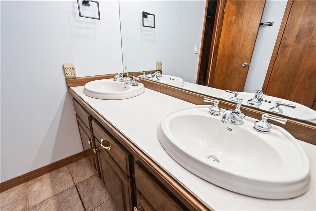 3029 Majestic Drive — photo 29