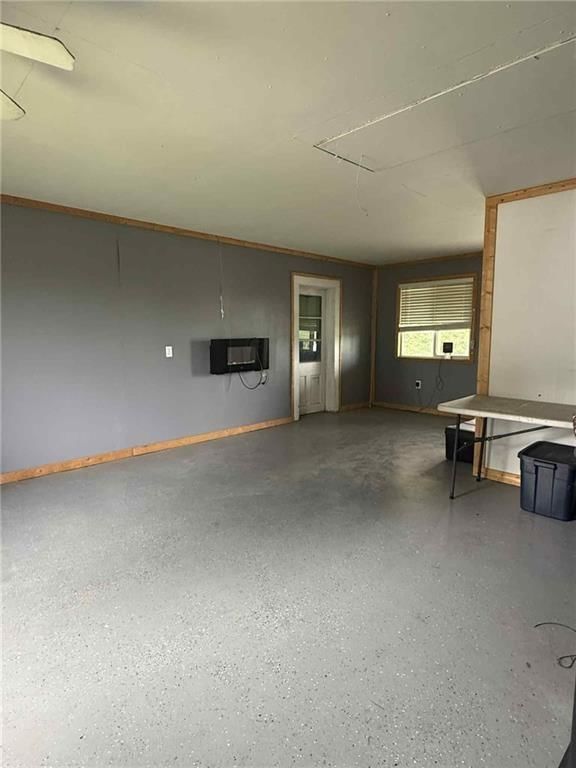 24817 24 Highway — photo 25