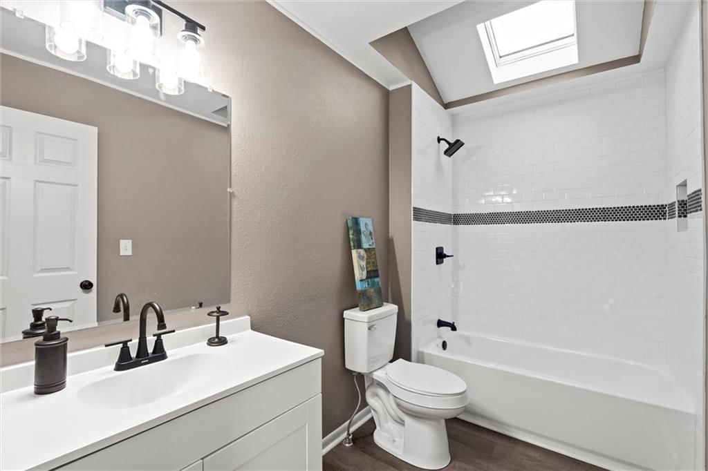 121 SW 21st Street — photo 14
